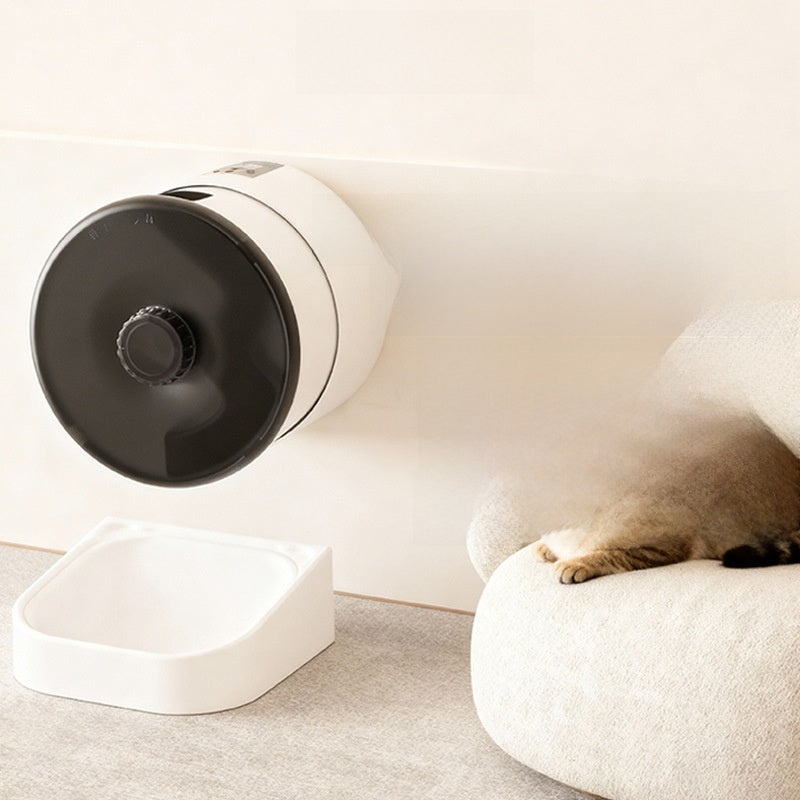 Timed Wall Mounted Pet Feeder